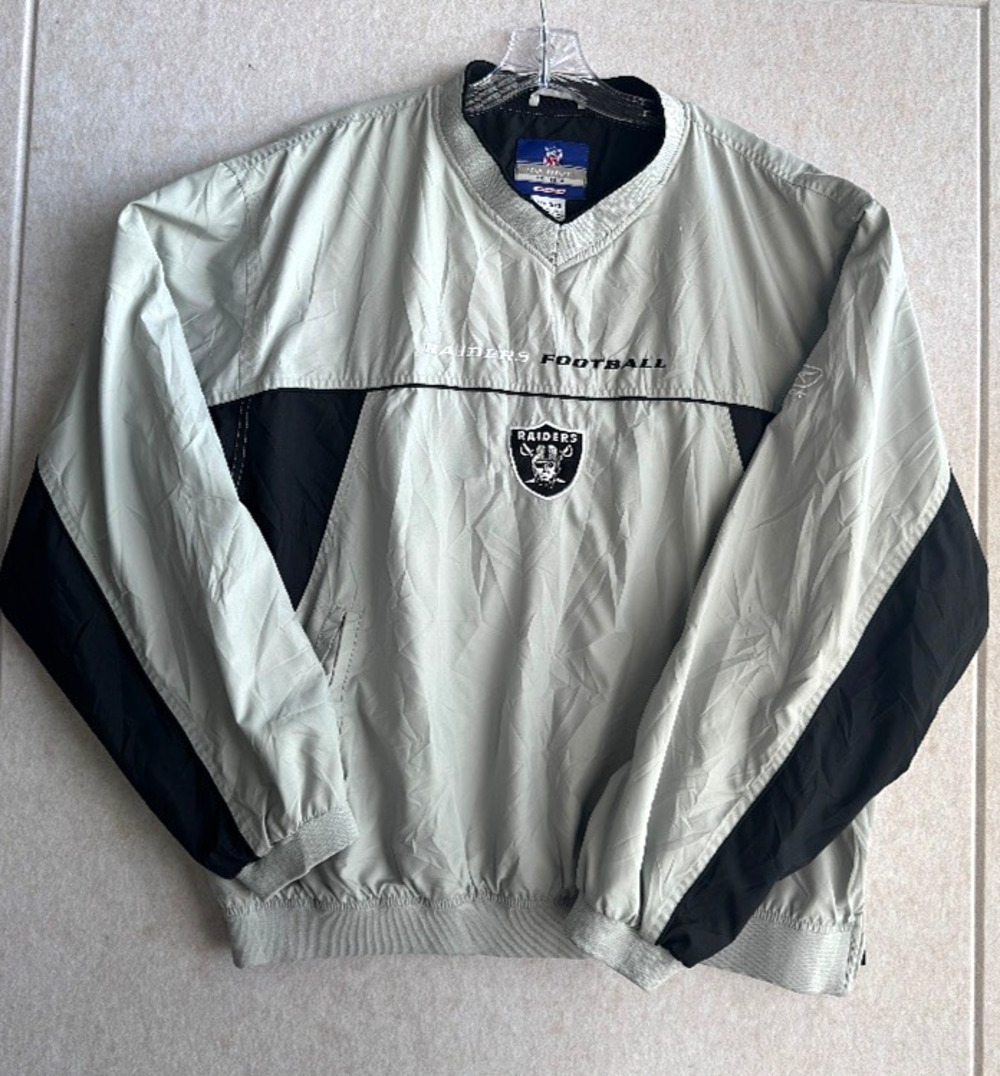 Oakland Raiders Reebok NFL On Field Pullover Windbreaker Jacket Mens XL Silver